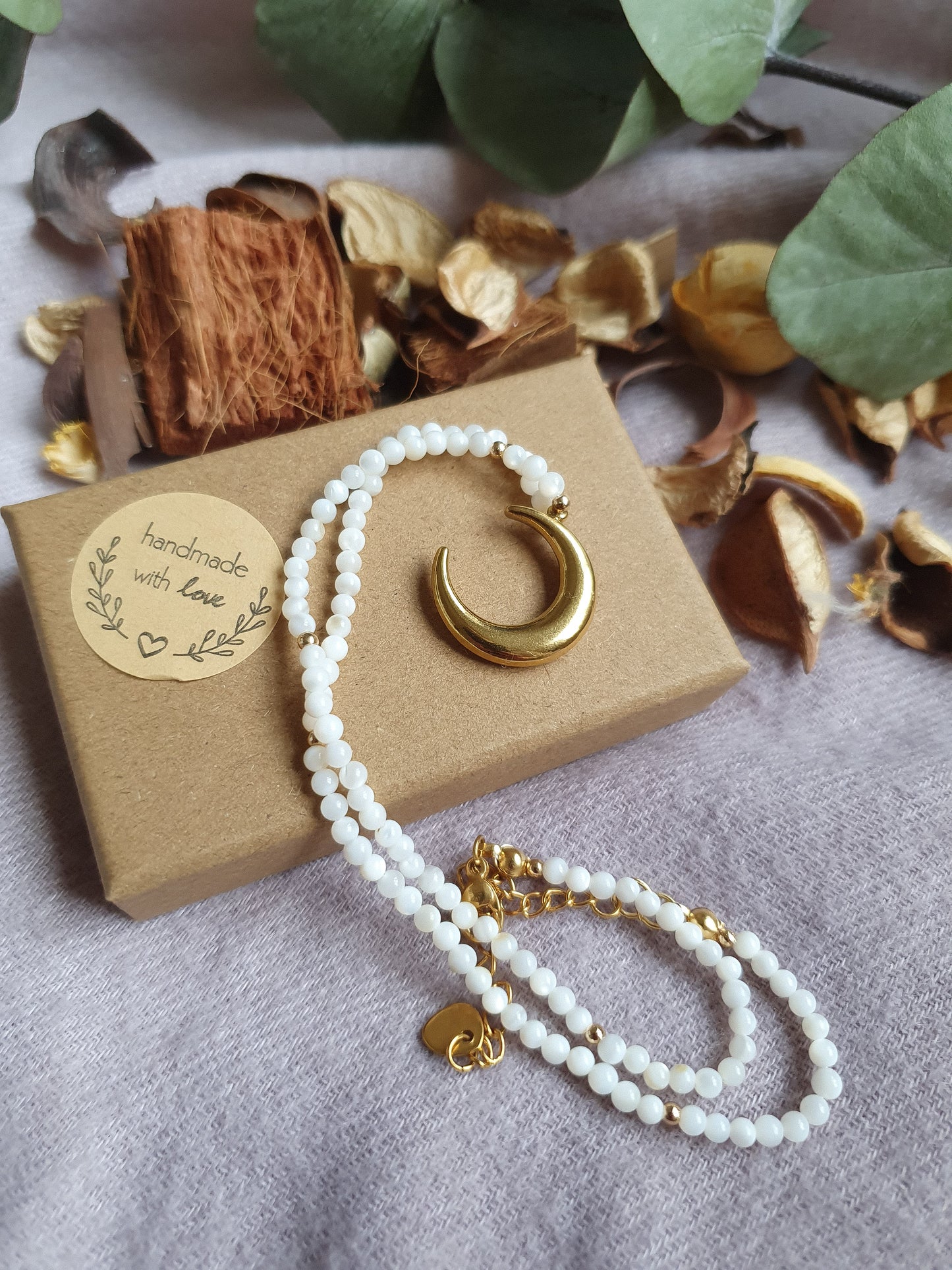 Chocker style Necklace Luna š«š